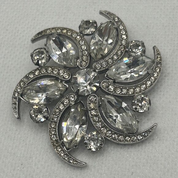 Vintage Signed Kramer Rhinestone Brooch Swirl Star MCM